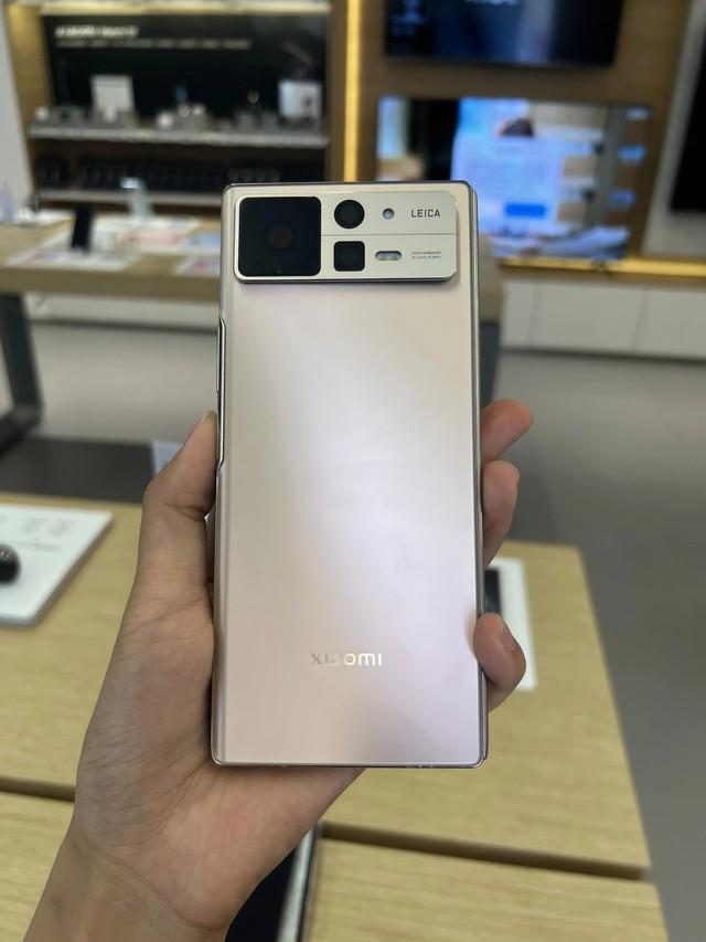 Mix 2手機上市時間解析,個人觀點與立場