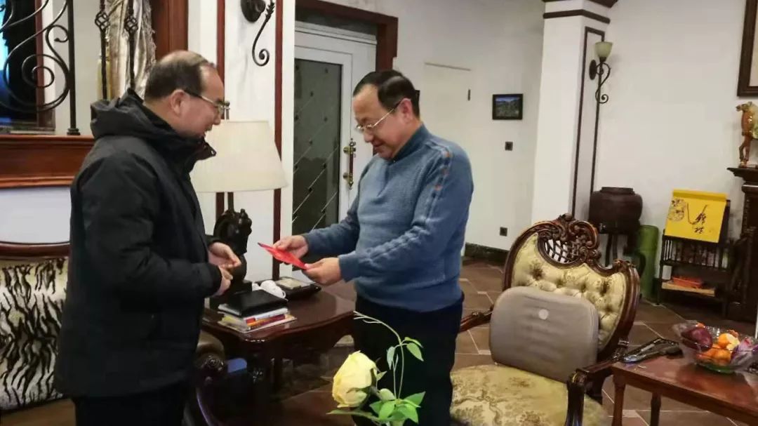 尹副廳科技新品，智能生活璀璨明珠，引領未來科技革新風潮