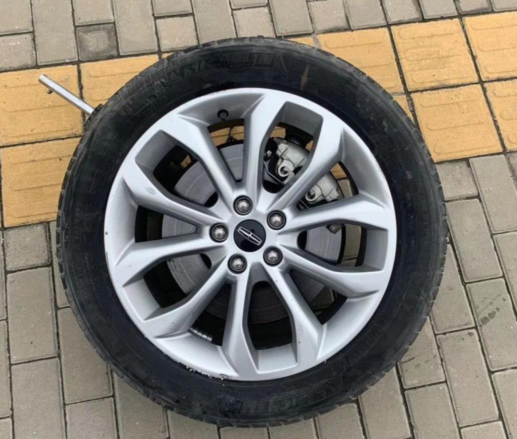 最新斷軸事件揭秘，背景、事件進展、影響及時代地位分析