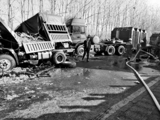 信陽死亡事件揭秘,聚焦科技之光,體驗(yàn)最新高科技產(chǎn)品