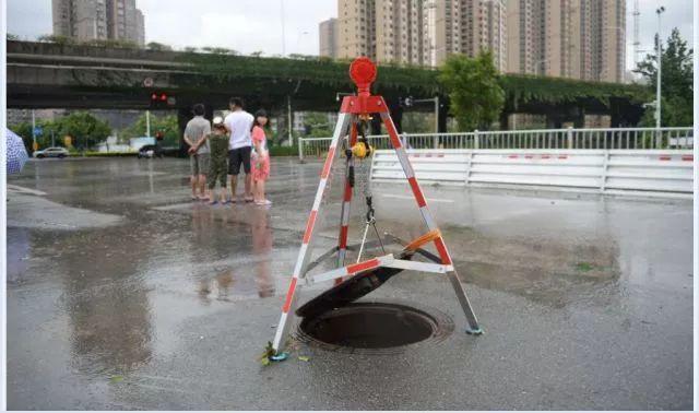 最新路障，時(shí)代的挑戰(zhàn)與交通變革的機(jī)遇