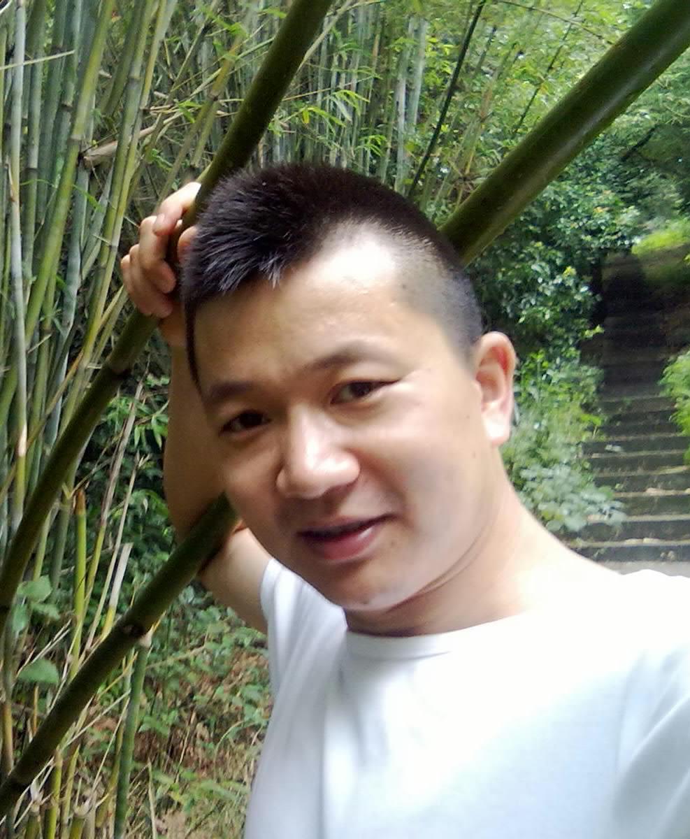 現代都市征婚男的新尋愛之旅