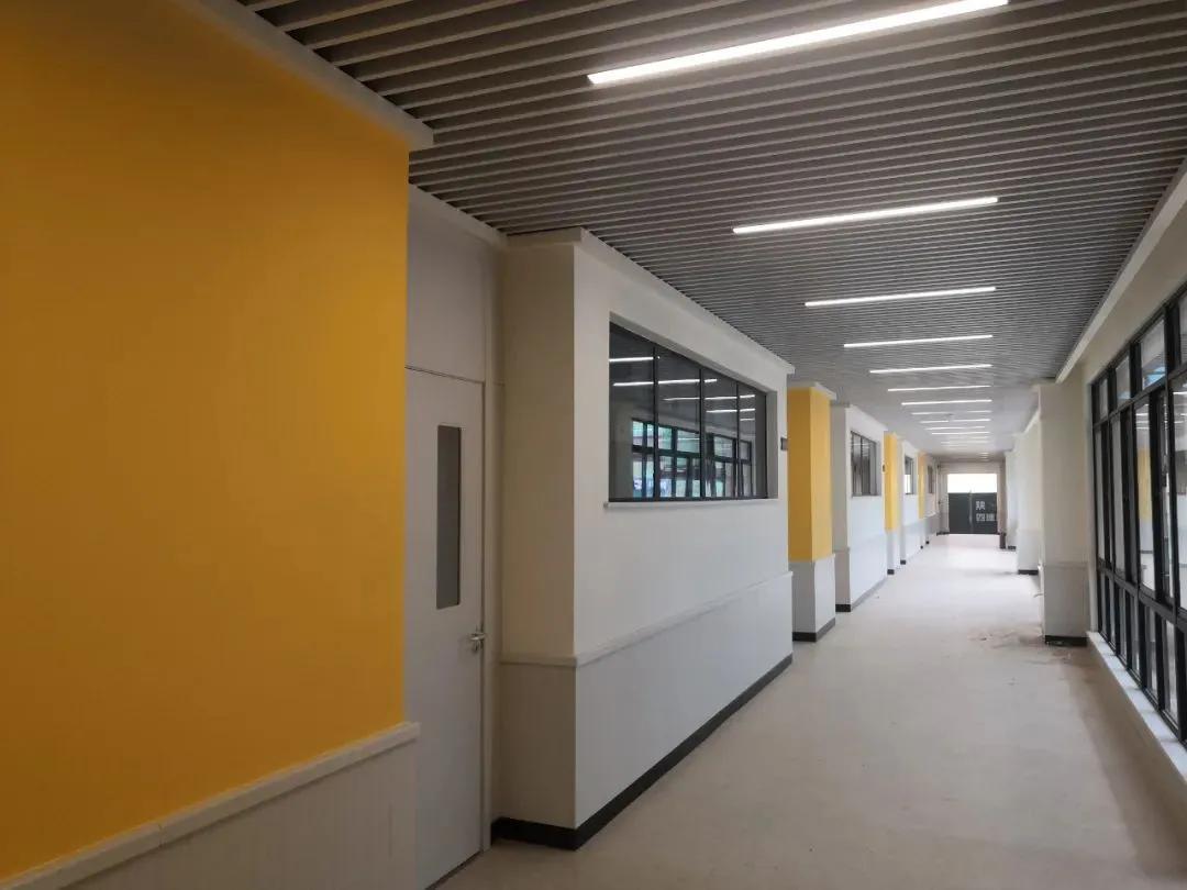 最新外墻革新,力量變革與自信展現(xiàn)