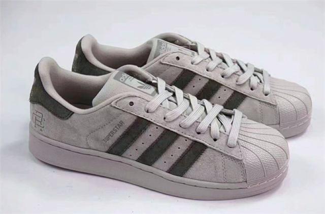 阿迪達(dá)斯最新圖片,時(shí)尚與運(yùn)動(dòng)的完美融合風(fēng)采展示